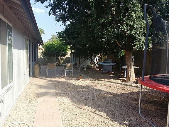 2nd image of 8207 W Corrine Dr