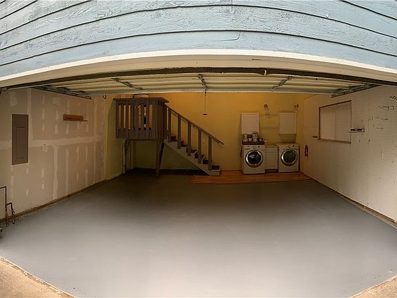 4th image of 15970 Odyssey Ct NW