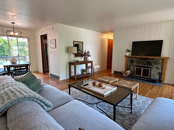 2nd image of 5529 S 149th St