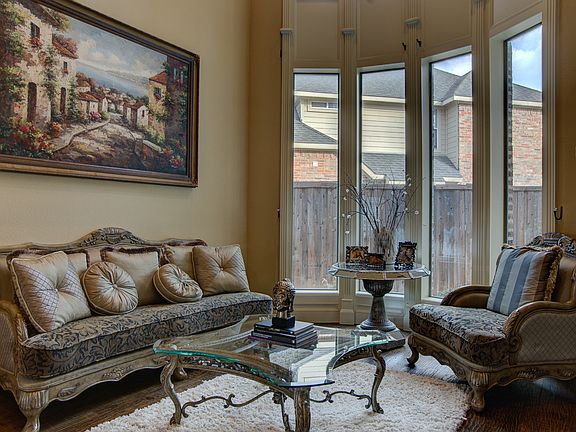 3rd image of 4691 Druid Hills Dr