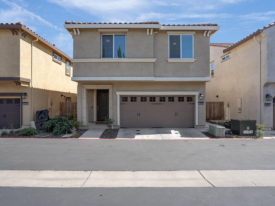 1st image of 3650 El Dala Ln