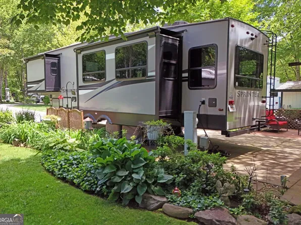 86 Moccasin Ln #16, Blairsville, GA 30512