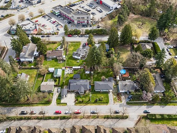 5th image of 11672 Fulton St