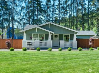 15 Maple Leaf St, Raymond, WA 98577