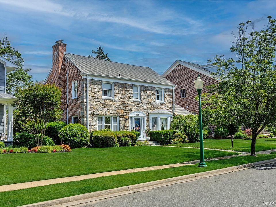 1st image of 75 Bulson Road