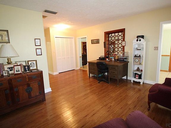 5th image of 19 Coquina Ave