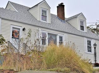 137 Prospect Hill Dr, Weymouth, MA 02191