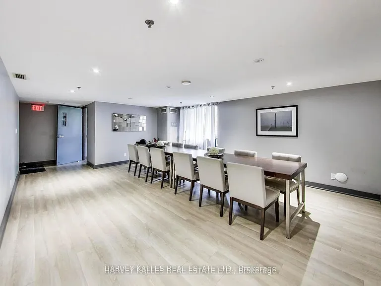 1369 Bloor St W #905 — Photo 31
