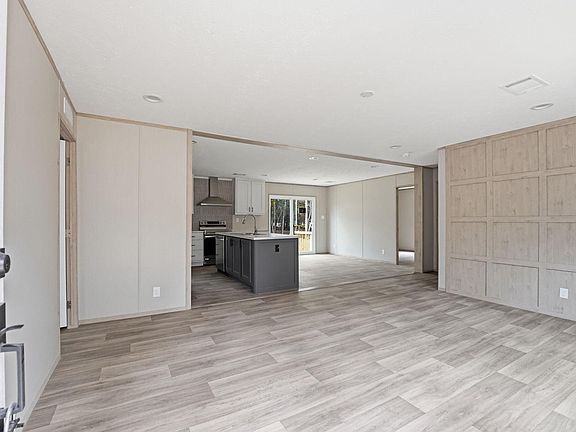 4th image of 522 Watts Ln