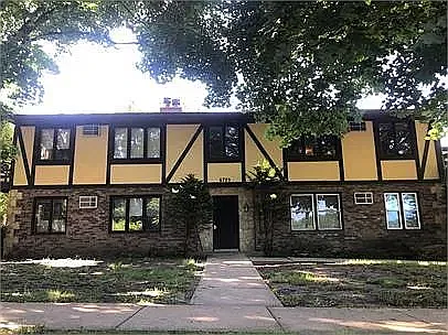 2 bed, 1000 sqft, $1,695 — Photo 4