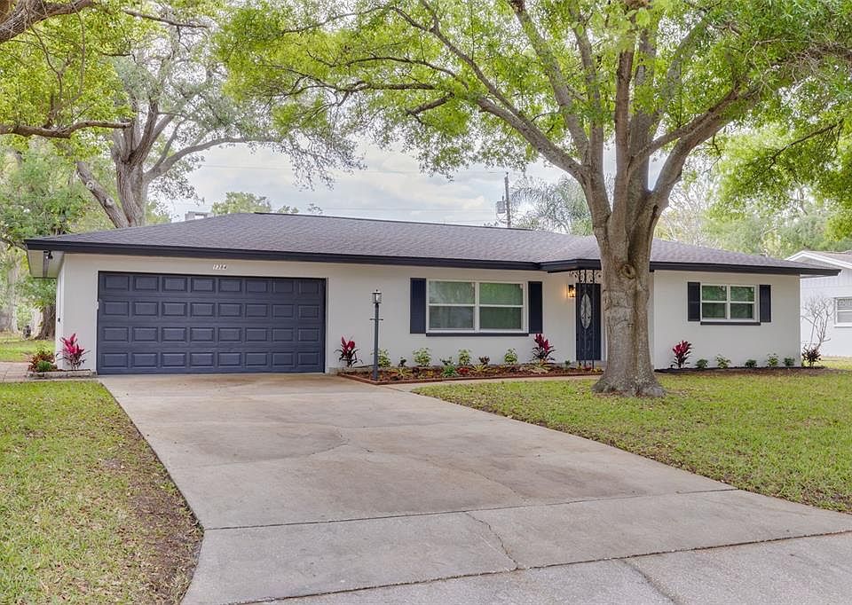 1st image of 1384 Highfield Dr