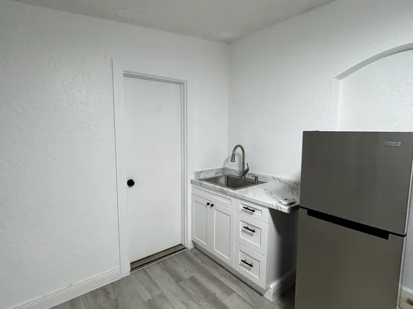 4170 NE 15th Ave #2, Pompano Beach, FL 33064
