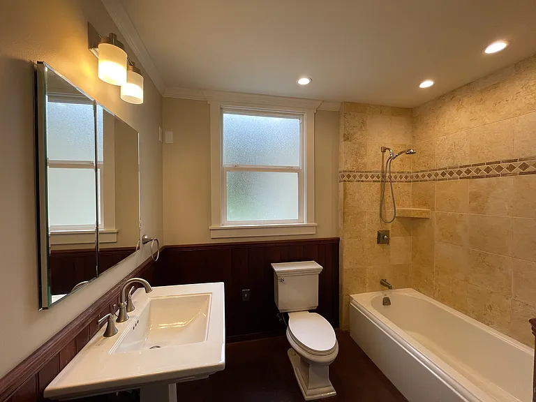 410 Carmel Ave — Photo 10