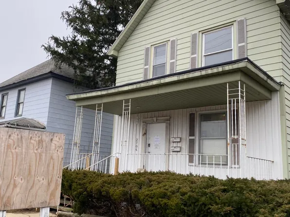 2706 Franklin St, Michigan City, IN 46360