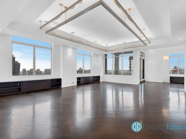 556 3rd Ave #Phe, New York, NY 10016