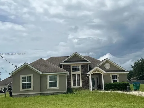 164 Deloris Madison Dr, Midway, FL 32343