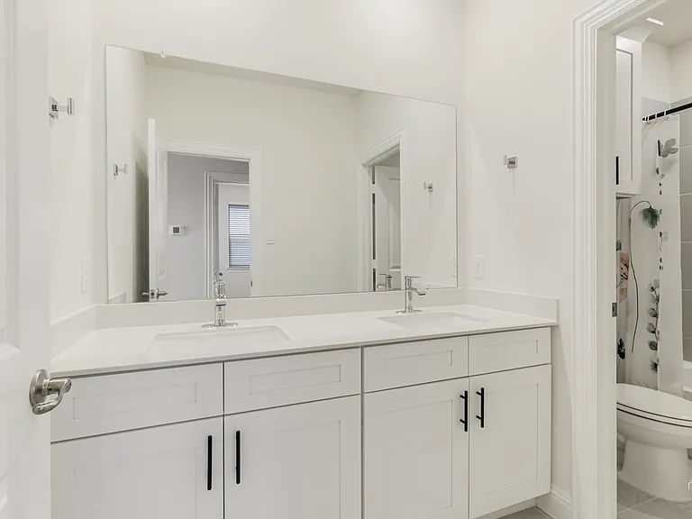 1506 Lake District Dr — Photo 8