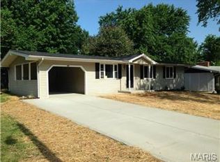 307 Kent Dr, Wentzville, MO 63385