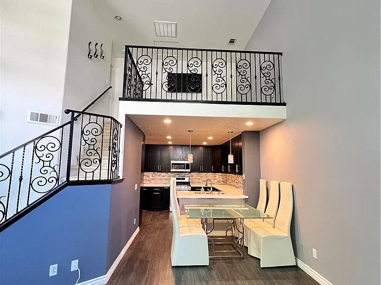 36 Kalmia Pl — Photo 5
