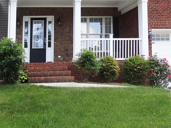 4th image of 2722 Kensington Park Trl NW