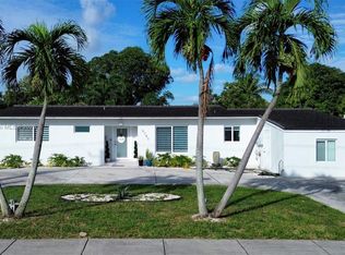 6340 W 14th Ave, Hialeah, FL 33012