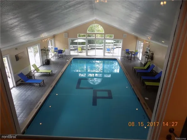 26631 W Carnegie Park Dr #1, Southfield, MI 48034