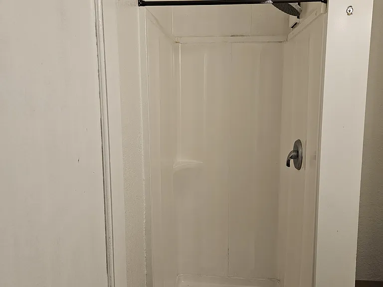 243 Linden Ave #2 — Photo 8