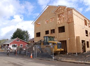 17199 SE Division St, Portland, OR 97236