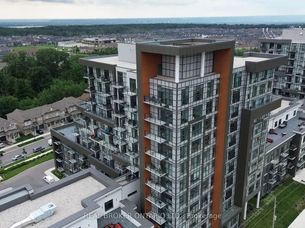 470 Dundas St E, Hamilton, ON