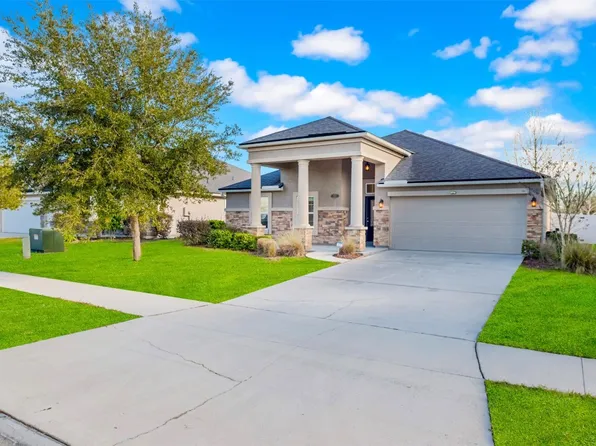 1867 High Prairie Ln, Middleburg, FL 32068