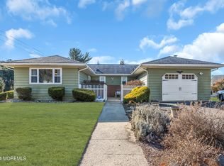 40 Cabrillo Blvd, Toms River, NJ 08757