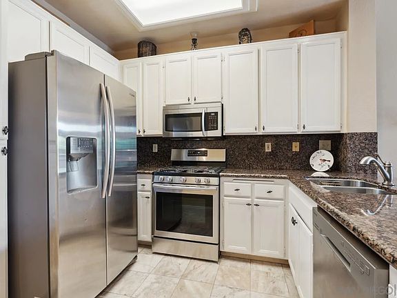 3rd image of 11340 Portobelo Dr Unit 5