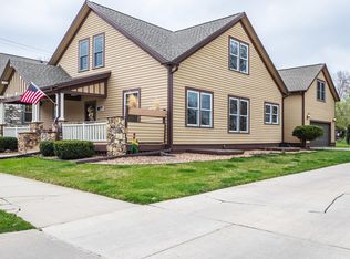 3116 Macharley Ln, La Crosse, WI 54601