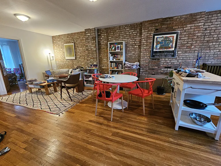 251 Baltic St #4 — Photo 2