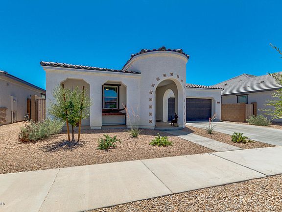 2nd image of 22529 E Via Las Brisas