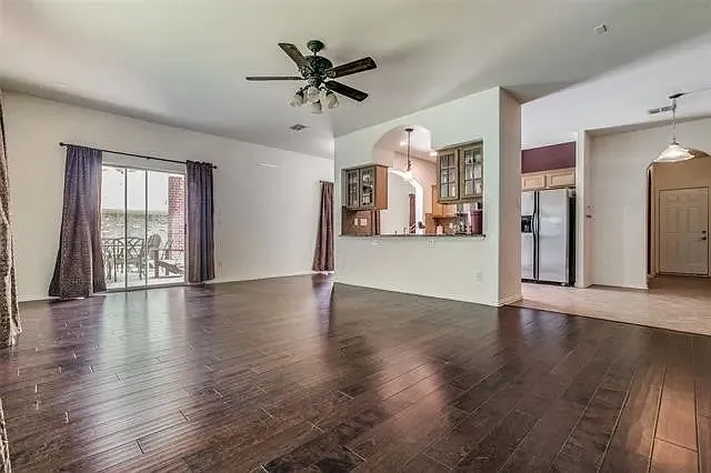 6804 Allegiance Dr — Photo 4
