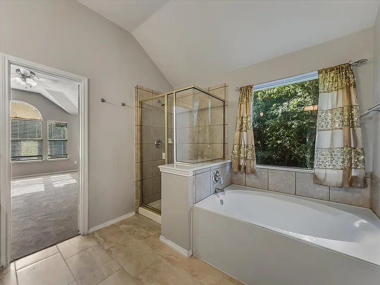 6 Brairwood Ct — Photo 24