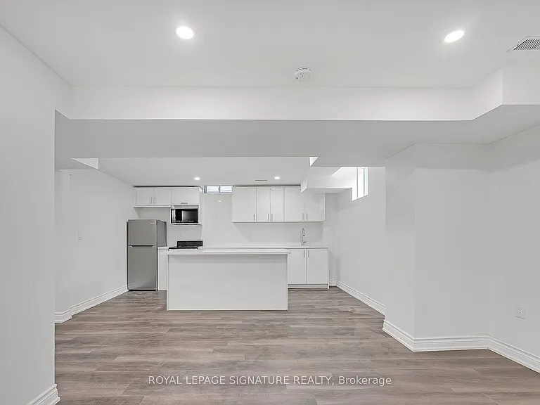 353 Wood Duck Ln #BASEMENT — Photo 17