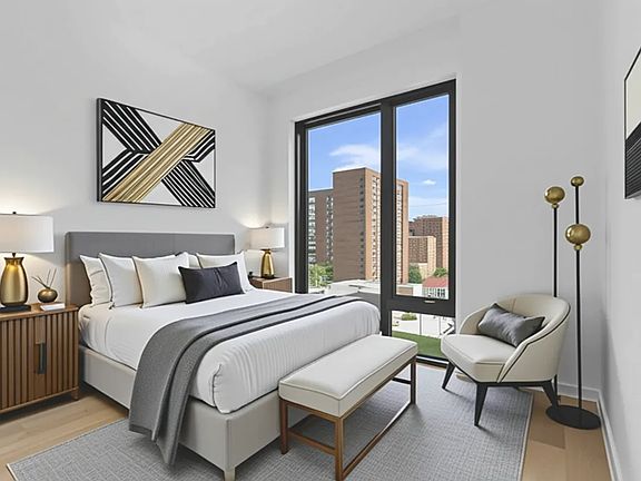 5th image of 280 W 132nd St Unit 404
