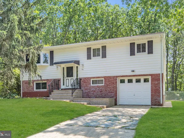 47 Beam Ave, Jackson, NJ 08527