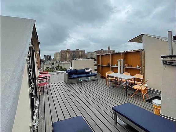 5th image of 168 Stanton St #5C