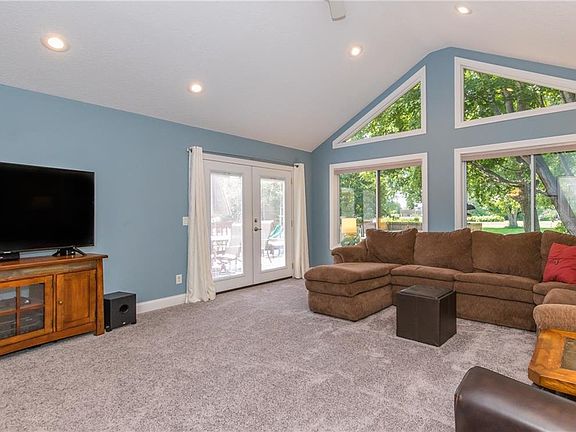 4th image of 6312 NW 54th Ct