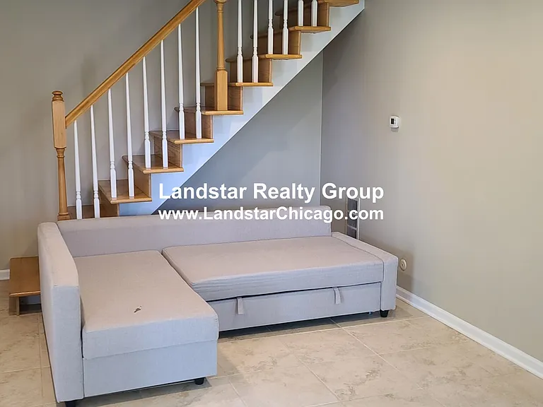 1170 Cove Dr — Photo 4