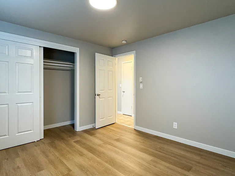 2815 S Alaska St #202 — Photo 9
