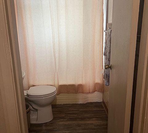 3rd image of 4206 Central Ave