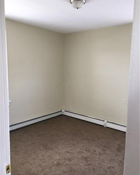 2nd image of 30 Parnell St