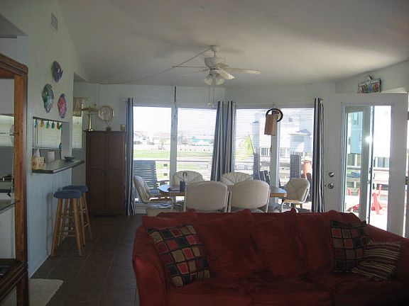 5th image of 16908 1/2 Beachcomber Dr