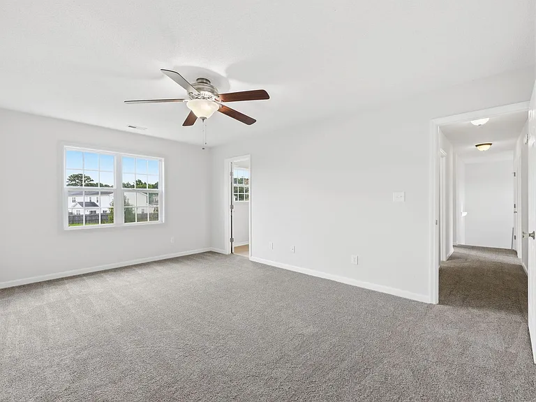 302 Mann St — Photo 15