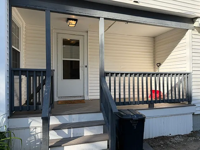 Private deck with separate entrance