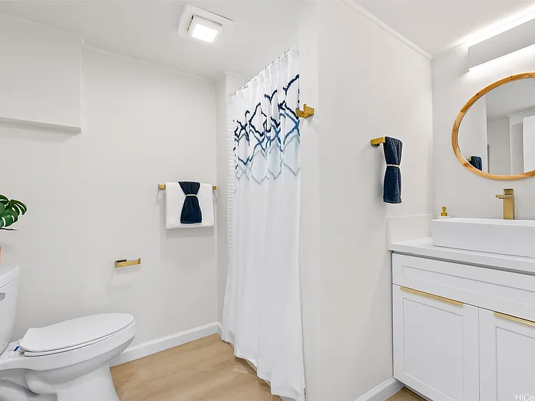1570 Ohu St #B — Photo 2